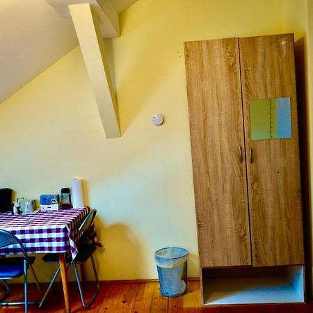 U6 Schoepfwerk Hostel 11 Vienne Extérieur photo